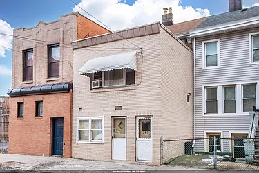 269 Fairmount Avenue  image 1 of 12