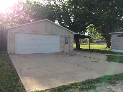 137 E Frick St, Macon, IL, 62544