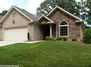 832 Sydney Shores Ct, Greensboro, NC 27410
