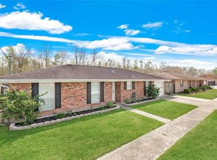 2805 Meraux Ln, Violet, LA 70092