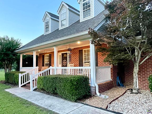 5th image of 634 Jones Rd