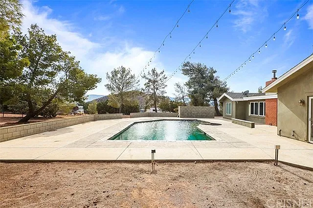 34716 Violan St — Photo 28