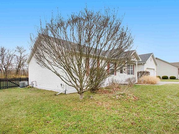 3rd image of 57931 Brendon Ct