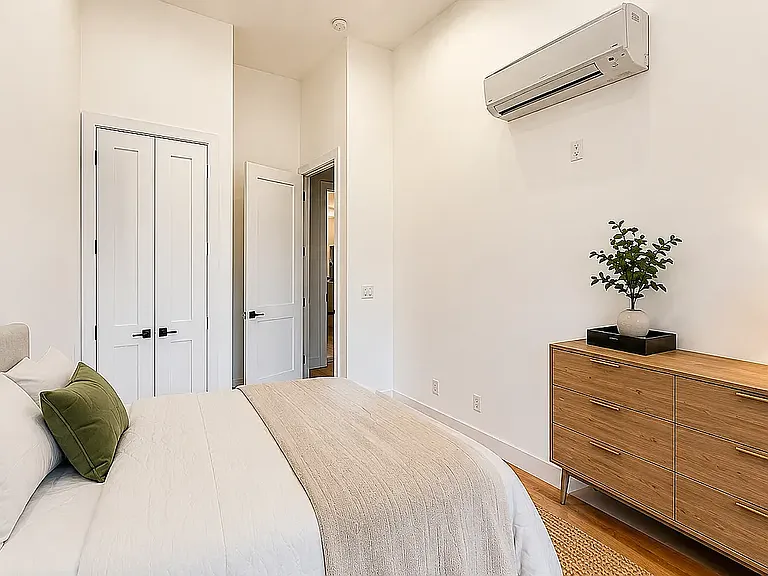 175 Knickerbocker Ave #3L — Photo 8
