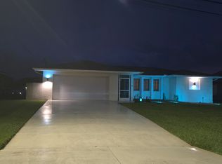 2106 SW 51st St, Cape Coral, FL 33914