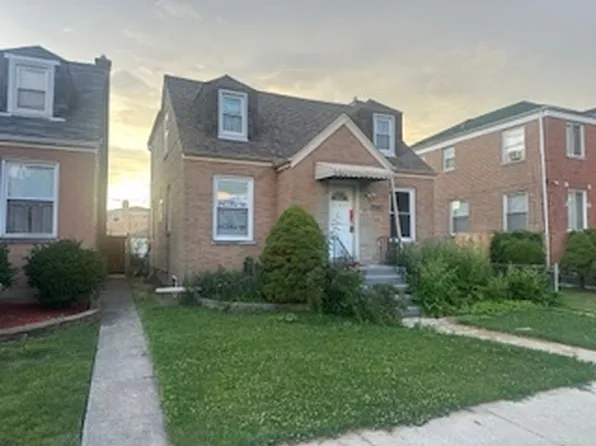 2734 N 72nd Ct, Elmwood Park, IL 60707