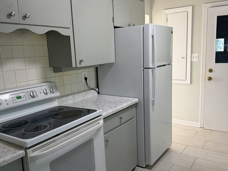 14921 S 59th Rte — Photo 4