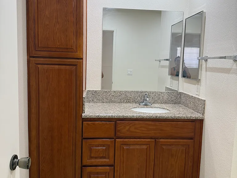 1357 Armadale Ave #100 — Photo 7