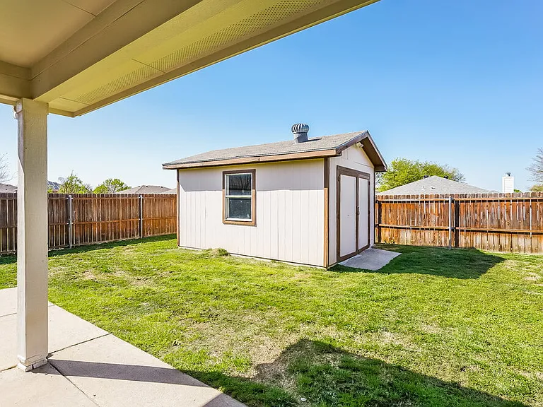 8813 Sagebrush Trl — Photo 15