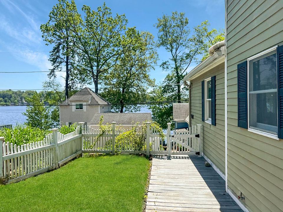 87 Lake Attitash Rd, Amesbury, MA 01913 Zillow