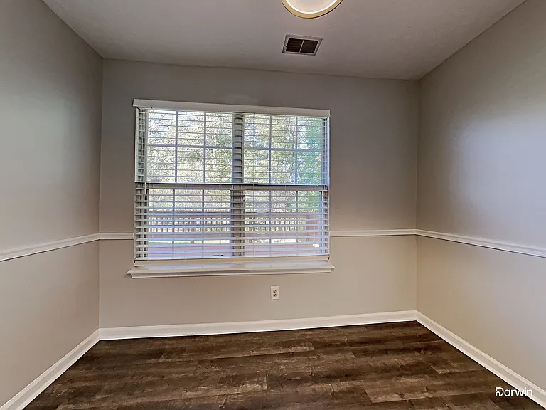 6271 Valleyview Dr — Photo 9