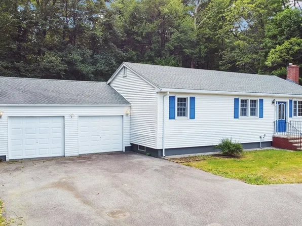 923 Park St, Stoughton, MA 02072