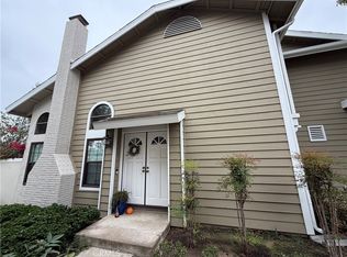 23281 Via Linda APT B, Mission Viejo, CA 92691