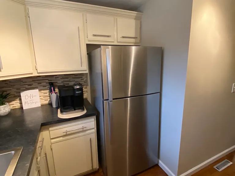 120 Iron Oak Cir — Photo 5