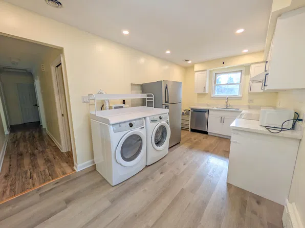12 Macbeth Blvd #1, Saint Catharines, ON L2T 2M2