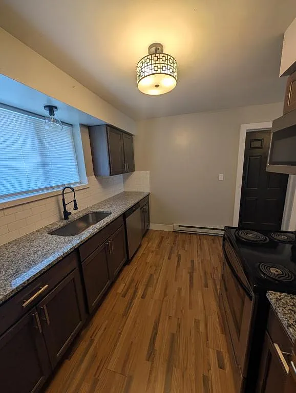 2408 Texel Dr, apt 7 — Photo 2
