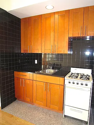 Rented by City Connections Realty | media 23