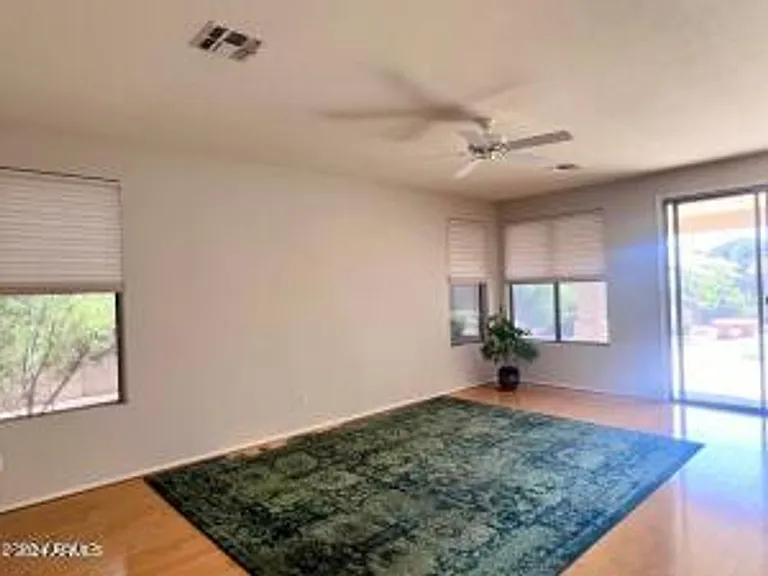 2821 E Tyson St — Photo 8