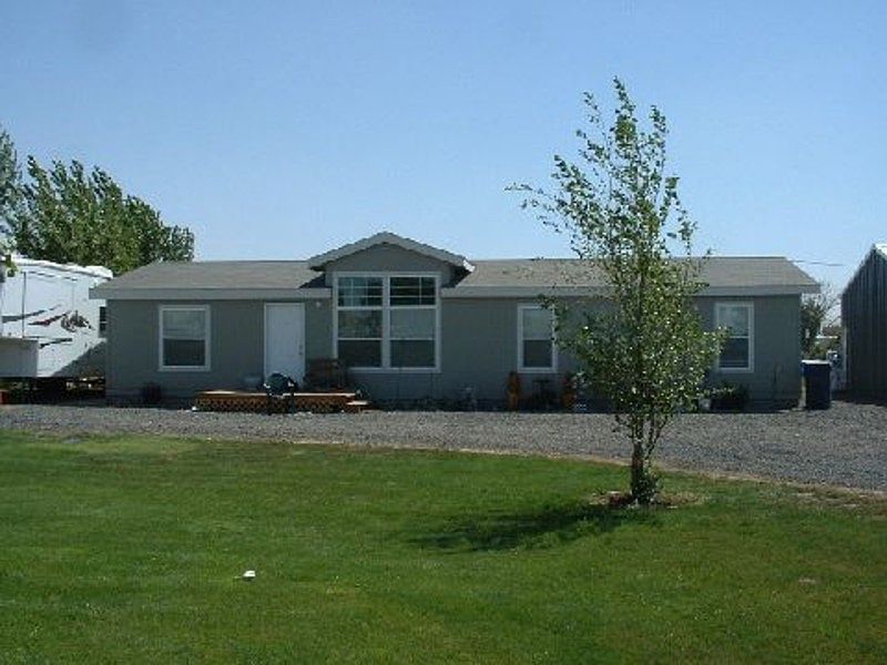 2nd image of 753 Newtown Rd