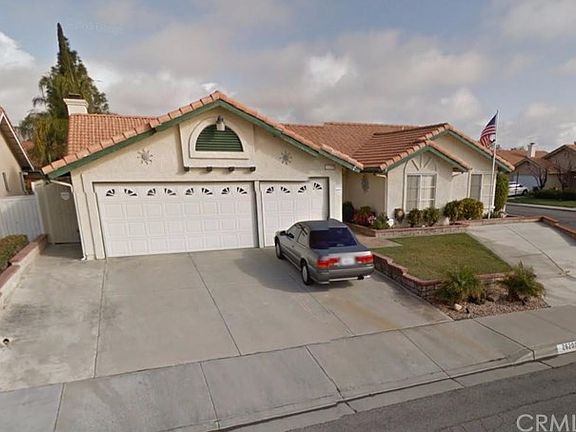 4th image of 26200 Bay Ave