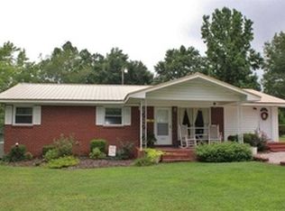 505 Flat Rock St, Clover, SC 29710