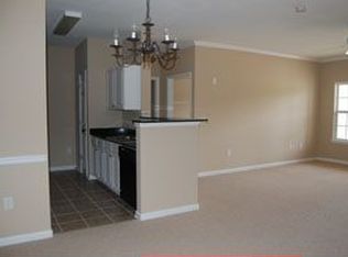 2911 Shades Valley Ln, Gainesville, GA 30501