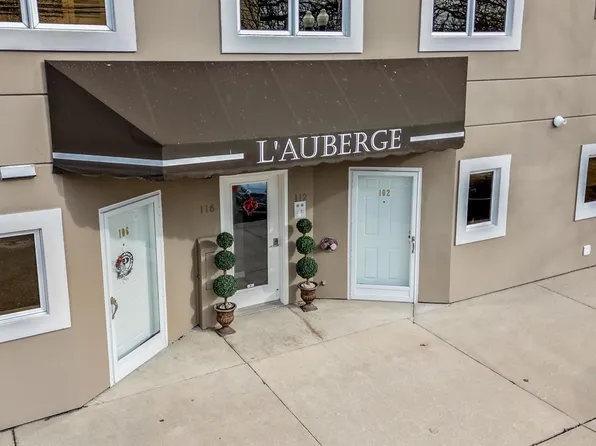 116 Saint Joseph St, Trenton, MI 48183