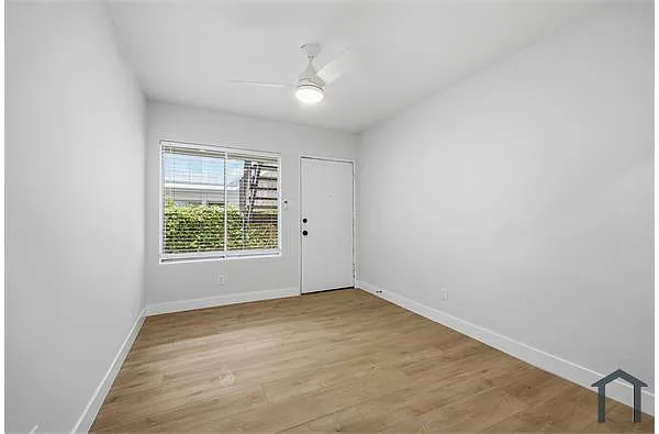 Building Photo - 4170 Inglewood Blvd #1