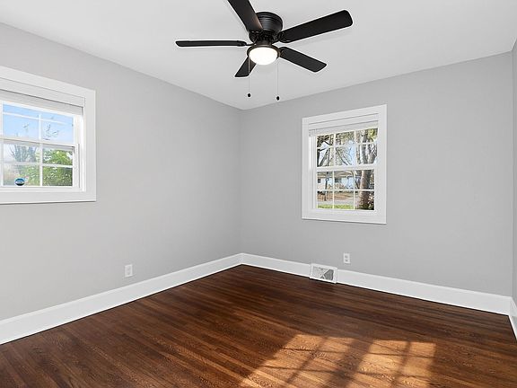 3rd image of 3801 Sudbury Rd