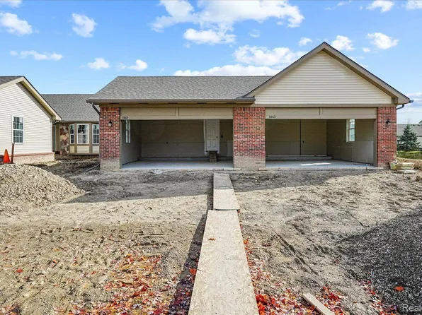 1864 Wexford Dr, Ypsilanti, MI 48198