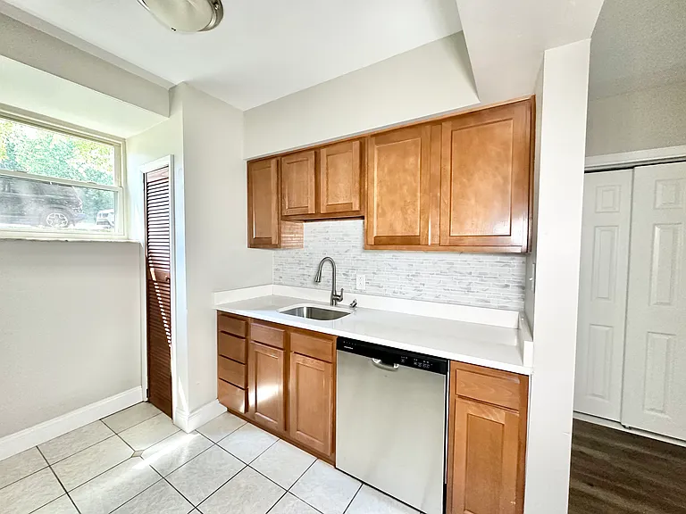 2-Bedroom W/out Balcony