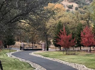 14725 Bear Mountain Rd, Redding, CA 96003