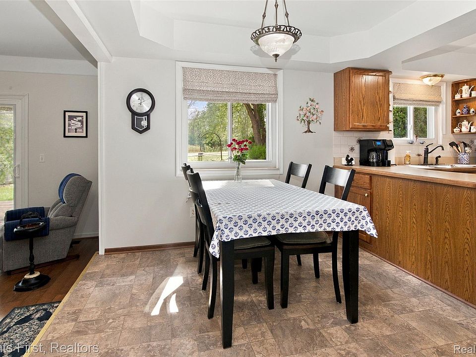 44597 Westminister Way, photo 12