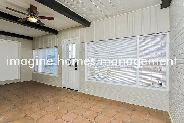 1115 Grandview Dr — Photo 15