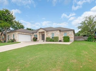 113 Travis Trl, Burnet, TX 78611
