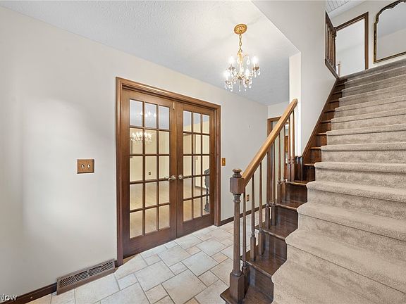 3rd image of 2787 Circlewood Dr