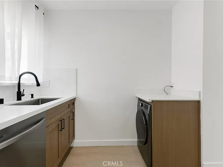 6300 Orange St #14 — Photo 4