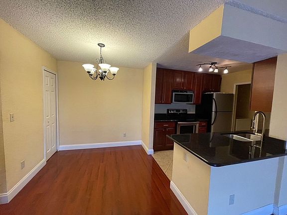 5th image of 2550 N Alafaya Trl APT 2302