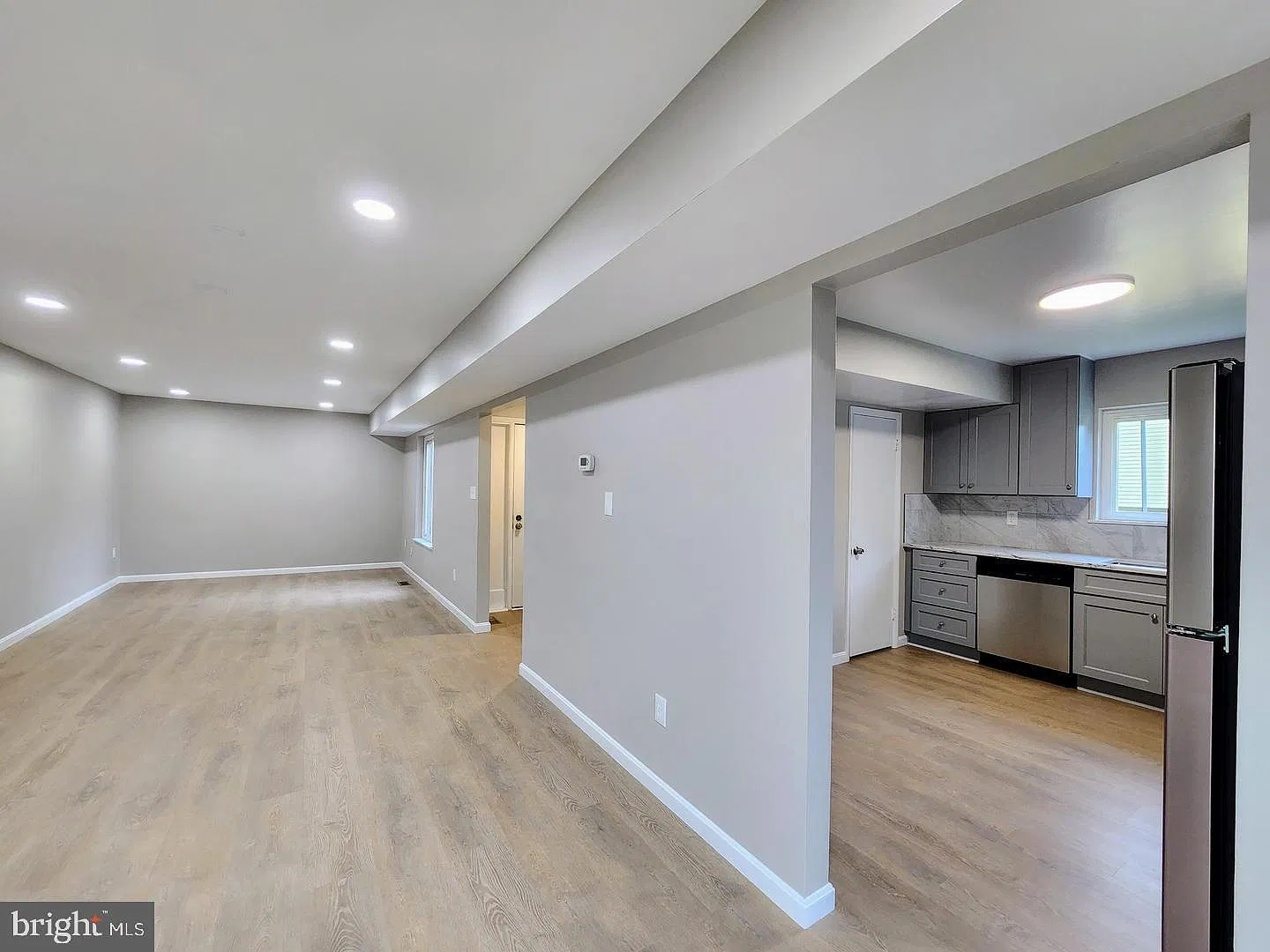 3 bed, 2.5 bath, 2686 sqft, $2,750 — Photo 3