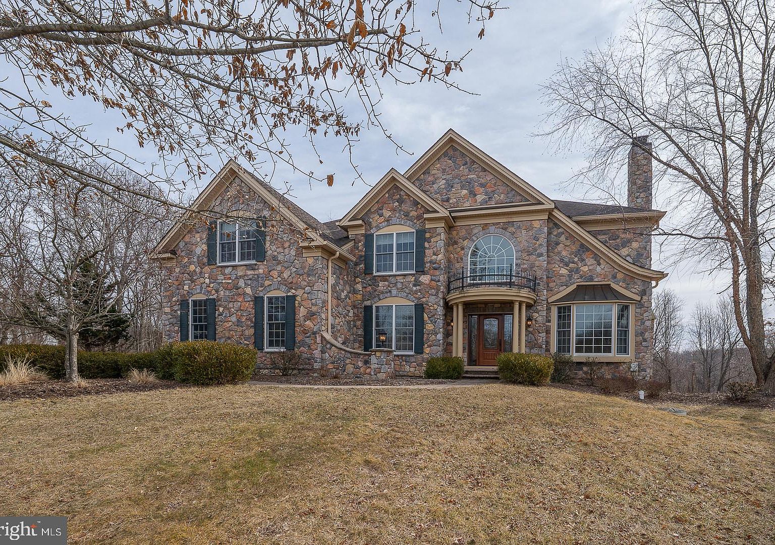 1469 Luna Dr, Downingtown, PA 19335 | Zillow