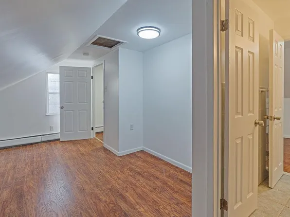 337 Summit Avenue image 20 of 25