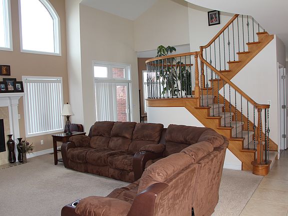 Great Room/Staircase