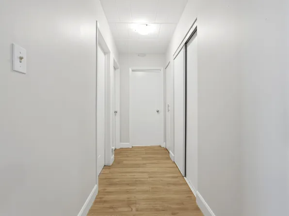 Askin Tower Apartments, 275 Askin Ave #304, Windsor, ON N9B 3R5