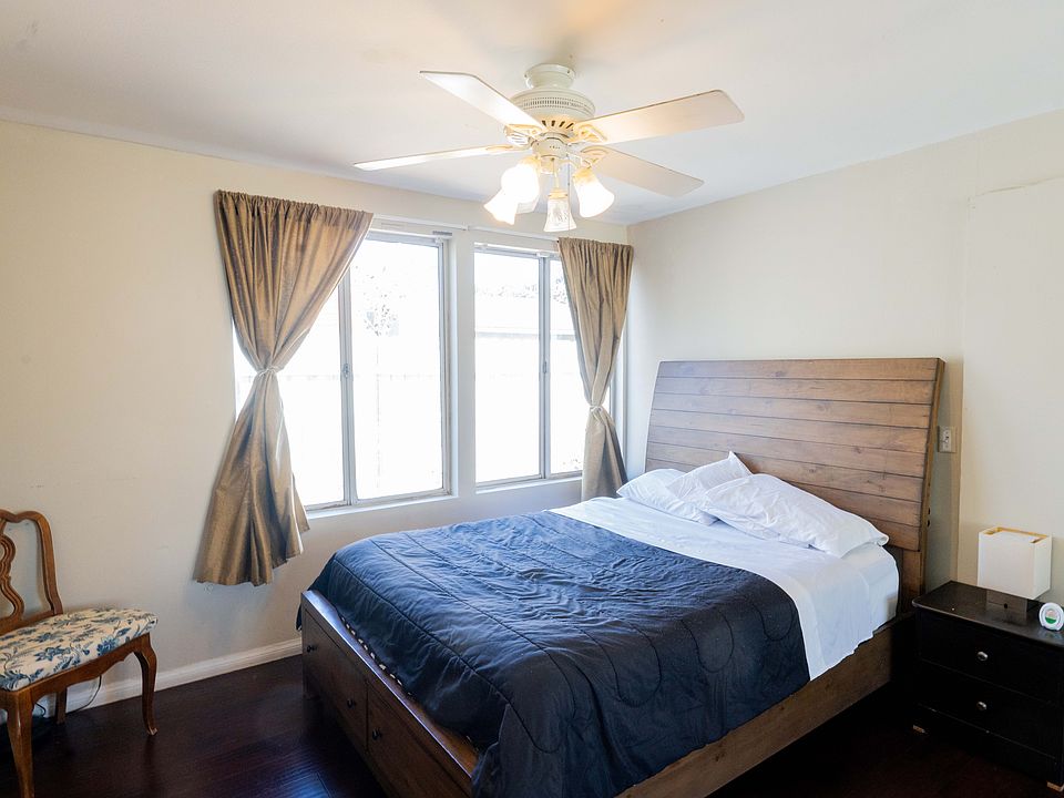 2nd image of 4902 Coke Ave #6