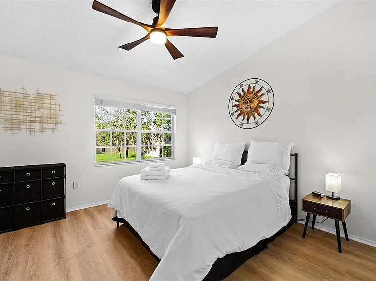 12444 Berkeley Square Dr — Photo 13