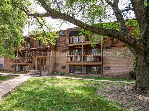 2224 Oneida St APT 210, Joliet, IL 60435
