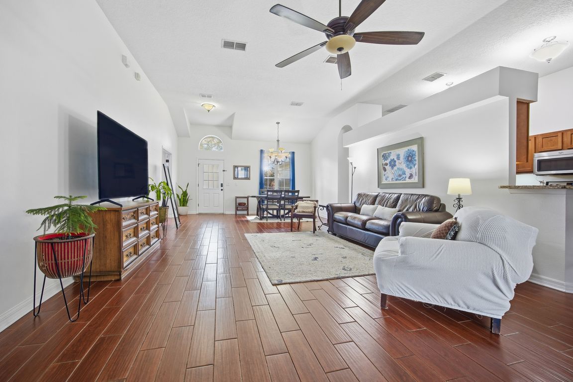 next background image