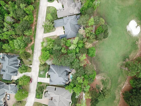 5th image of 42 Westlyn Ln