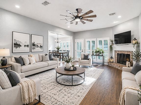 3rd image of 108 High Meadows Ct