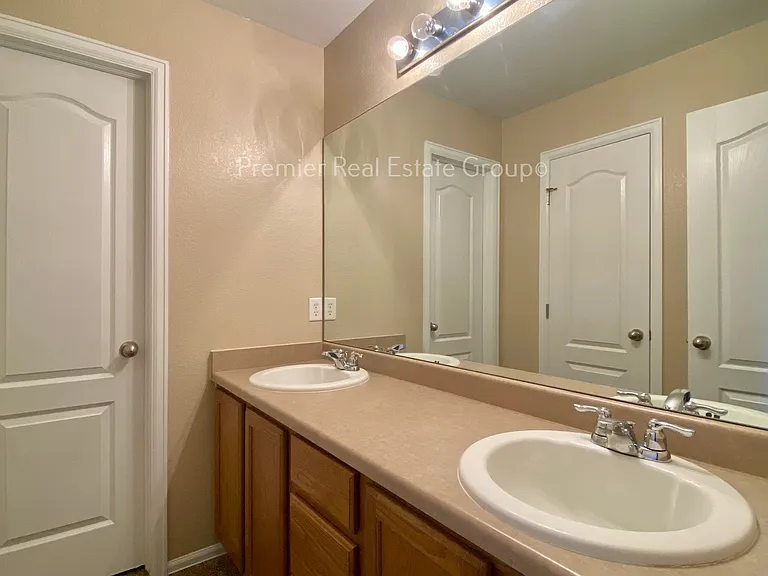 7630 Duck Hawk Pl — Photo 16